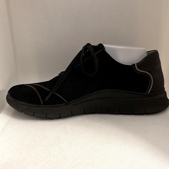 Vionic Riley Casual Sneaker in Black and Grey Size 10 - EUC - Picture 4 of 12